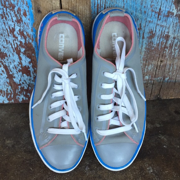 blue chuck taylor shoes